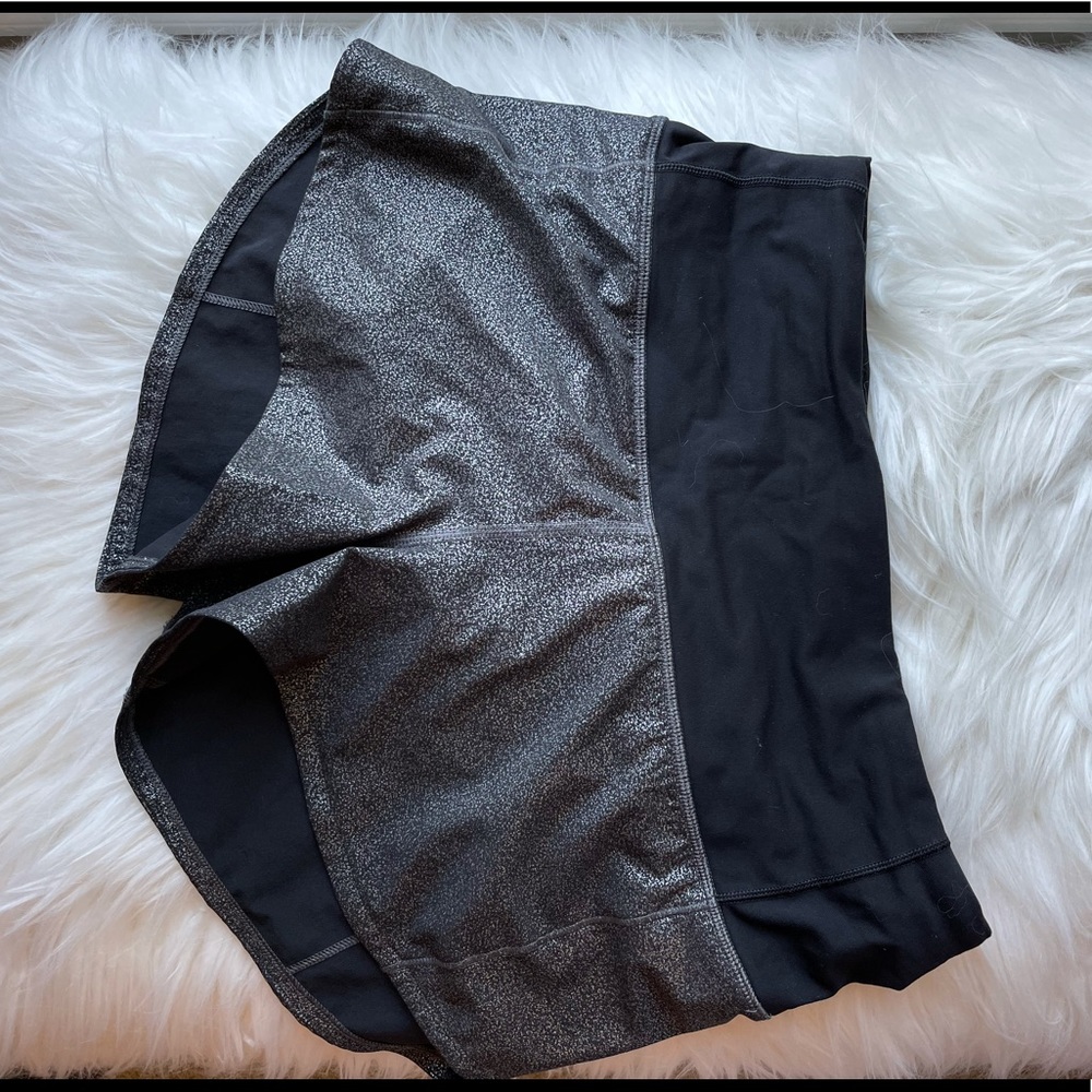 Lululemon Speed Up Shorts 2.5” Size 4 high waisted